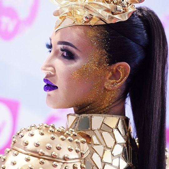 Ольга Бузова