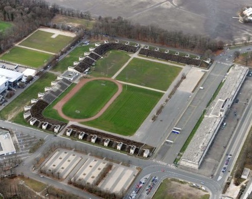 Стадион-проведения событий Zeppelinfeld - Nurnberg